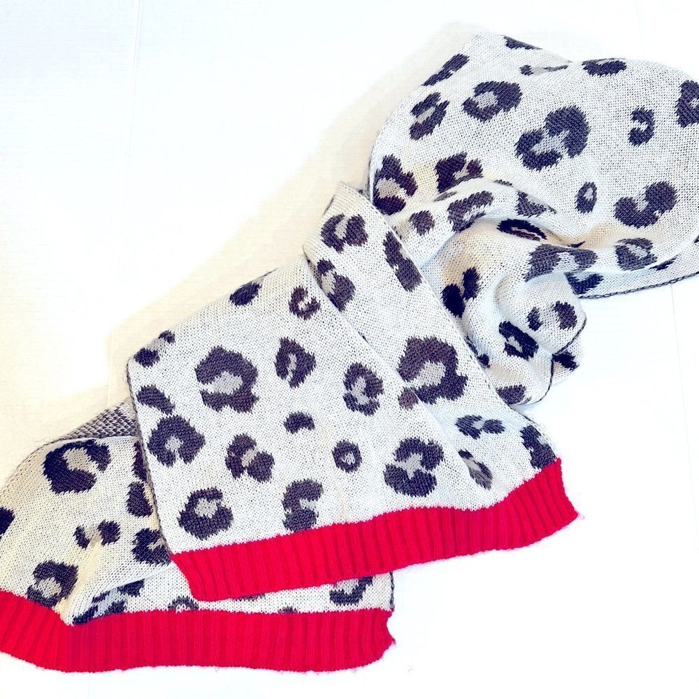 Juicy Couture Cheetah Animal Print Scarf Women's 14" x 77" White‎ Pink Feminine
